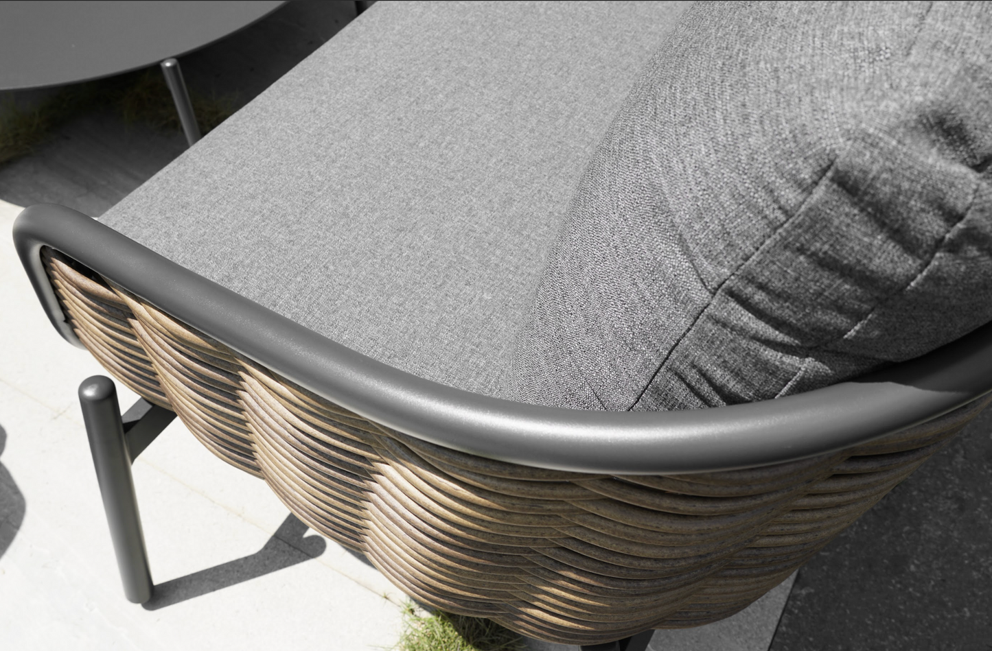 Silla Bari Reed Charcoal